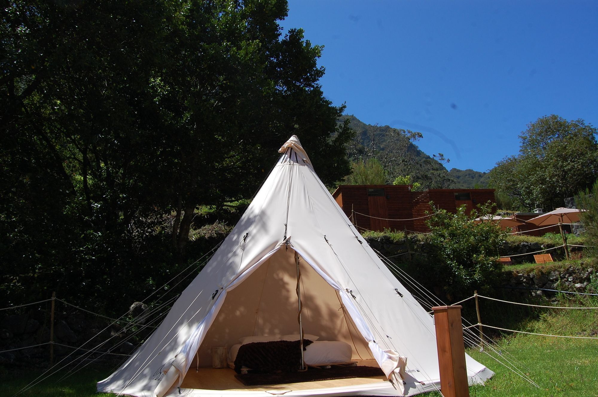 Nature Inn Madeira - Glamping Porto Moniz Exterior photo